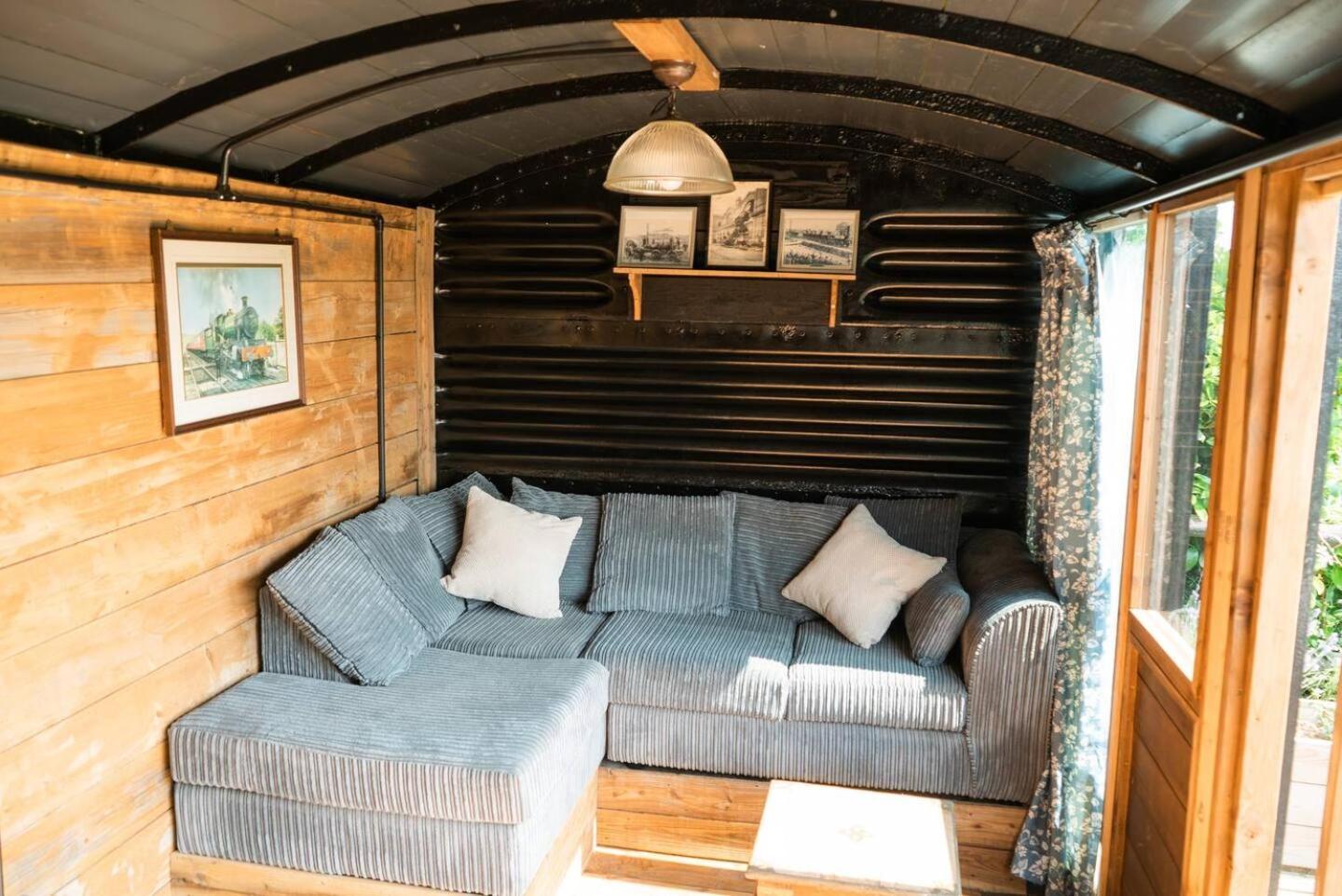 Swallowfield Glamping-Station Master Yeovil Kültér fotó
